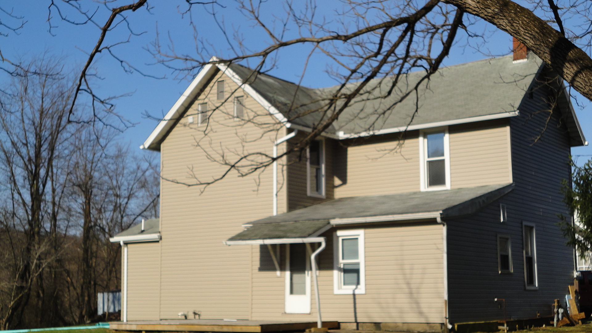 1468 Mayfield G&G Rentals WV